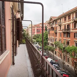 https://your-vatican-suite.it-romehotels.com
