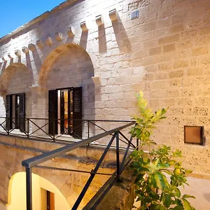 https://residenza-pizziniaco.lecce-hotels.com